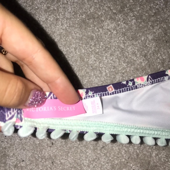 Cute pattern swimsuit - Picture 3 of 3